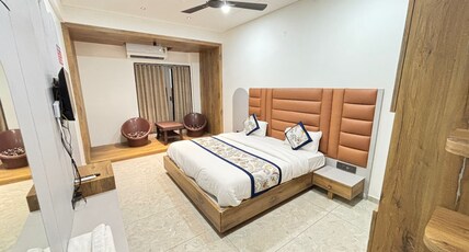 Fun Hotels Rajkot Room Type - City View Deluxe Room