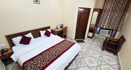 Hotel The Shubham Room Type - DOUBLE BED ROOM