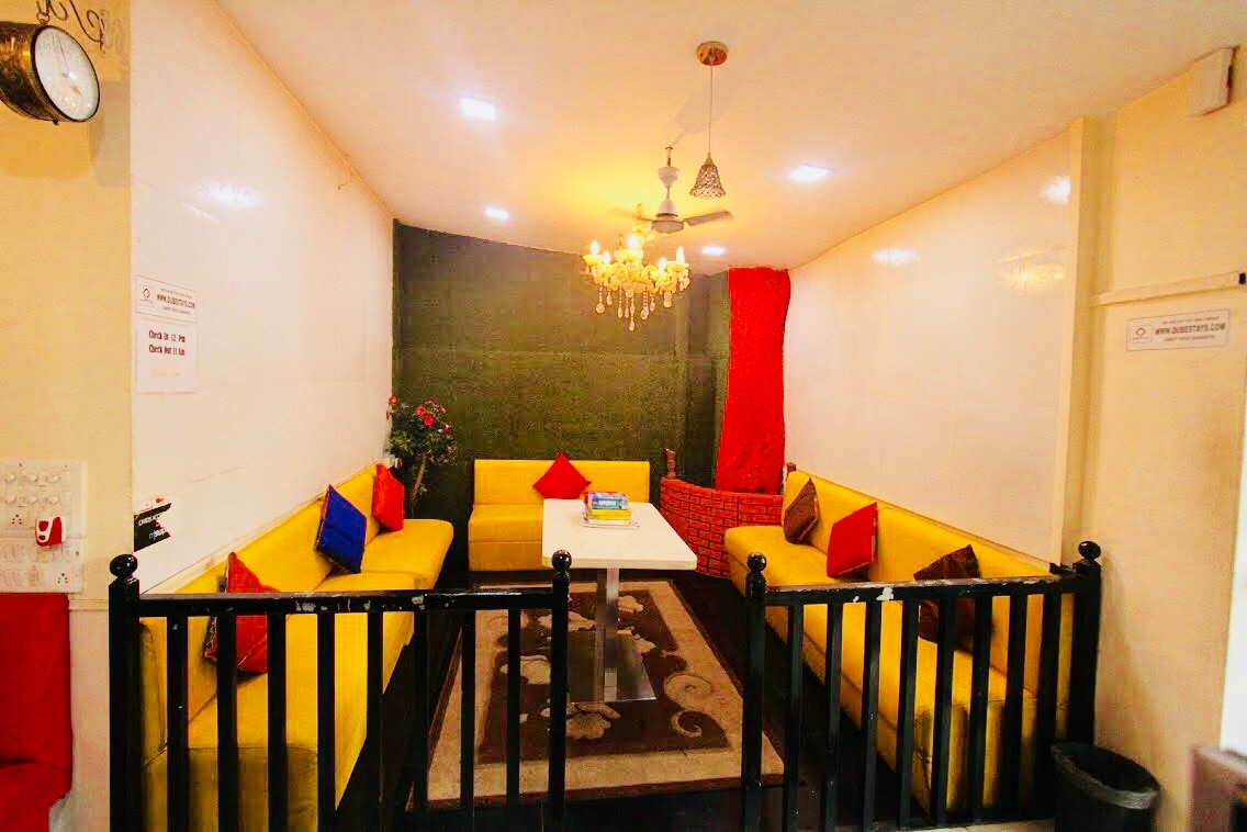 QubeStay TownHostel - Tap to explore photos
