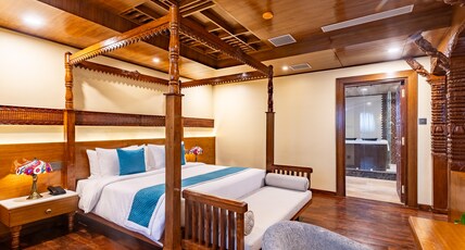 Aarya Hotel And Spa Room Type - Executive Suite