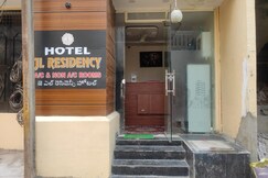 Hotel JL Residency