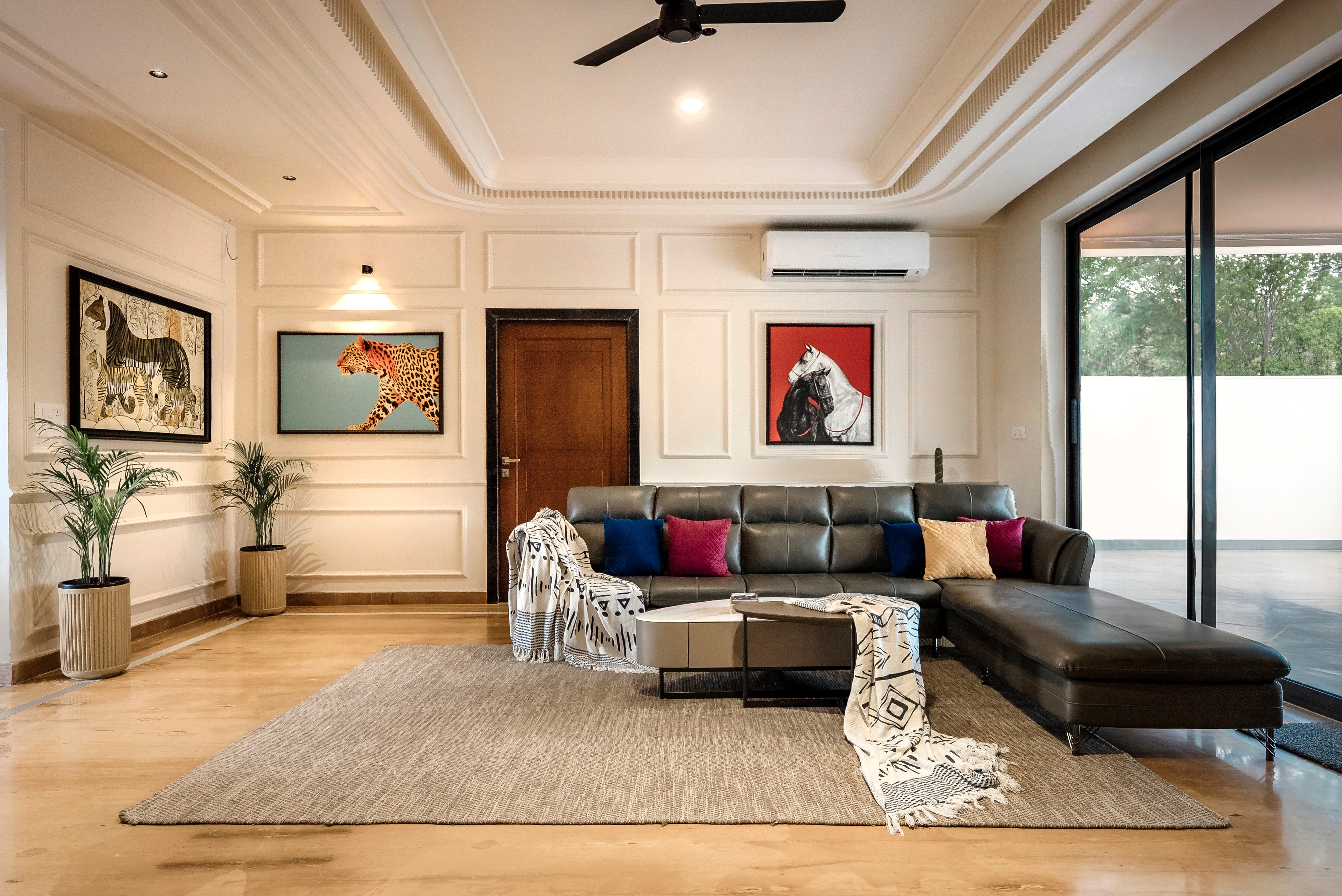 Hibiki 5BHK near by city - Tap to explore photos