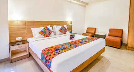 FabHotel Prime Royal Castle - Nr. Coimbatore North Railway Station Room Type - Deluxe Room