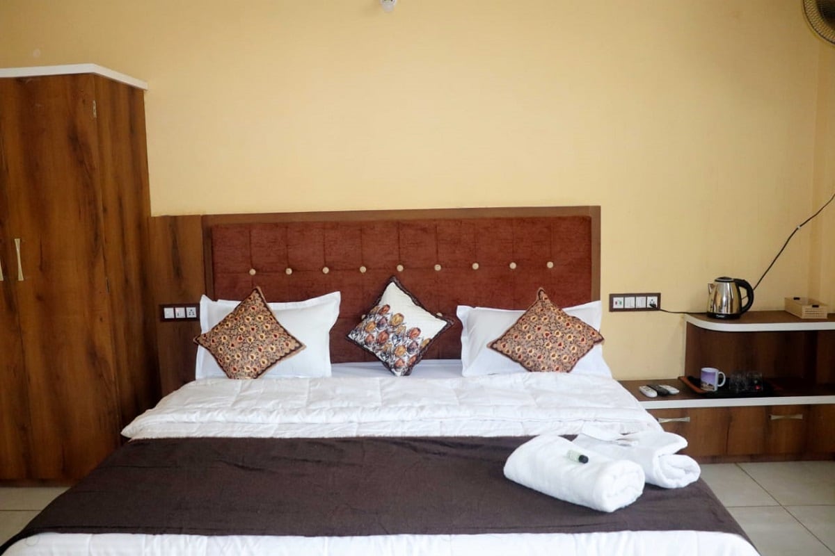 Payal palace - Tap to explore photos