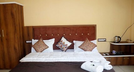 Payal palace Room Type - NON AC COTTAGE