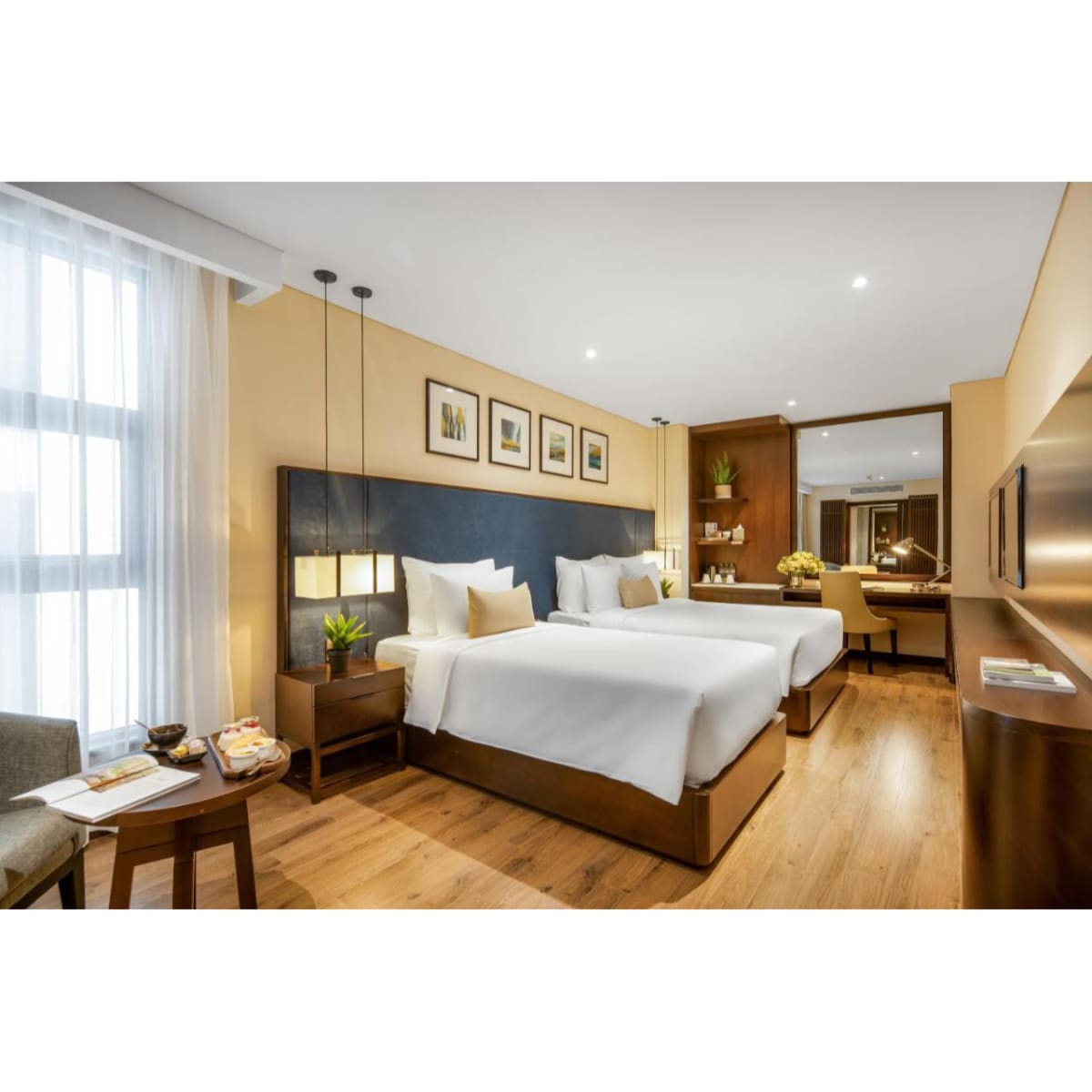 Minh Toan SAFI Ocean Hotel - Tap to explore photos