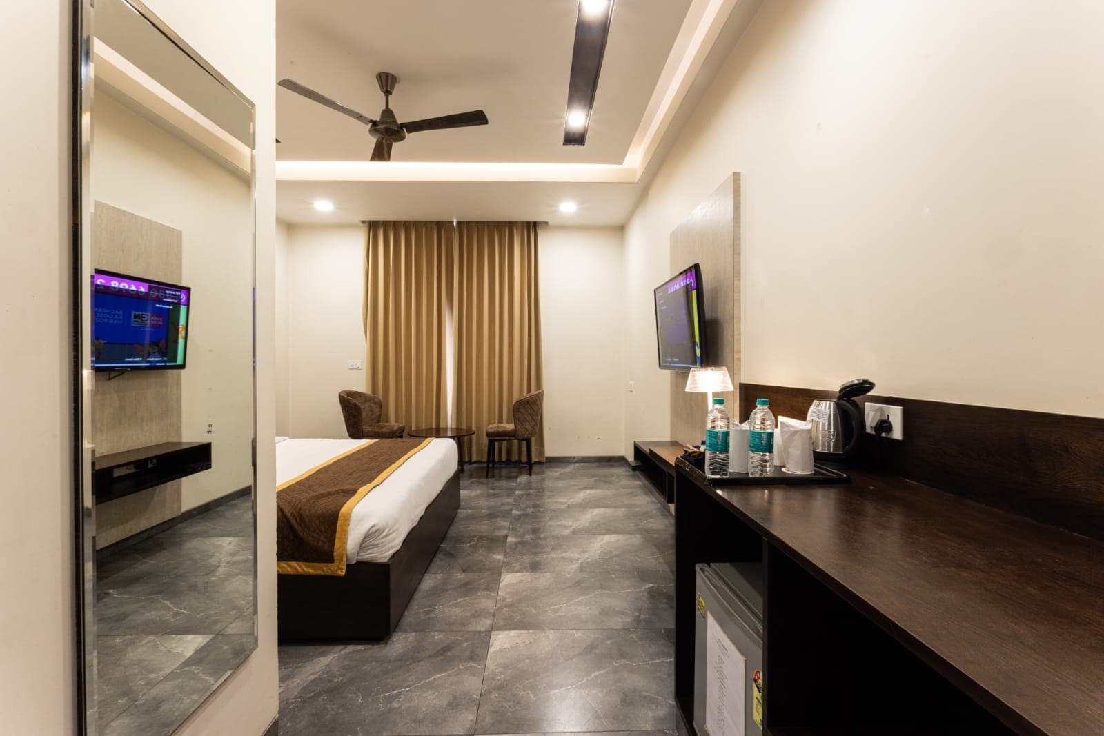 Hotel Aksh Inn - Tap to explore photos