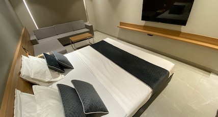 Hotel Soham Room Type - Deluxe AC Room Hotel Soham Room Type - Deluxe AC Room