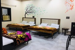 IBN WHITE HOUSE COOTAGE