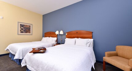 Hampton Inn by Hilton Evanston Room Type - 2 QUEEN BEDS NONSMOKING
