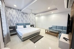 HOTEL NIRVANA