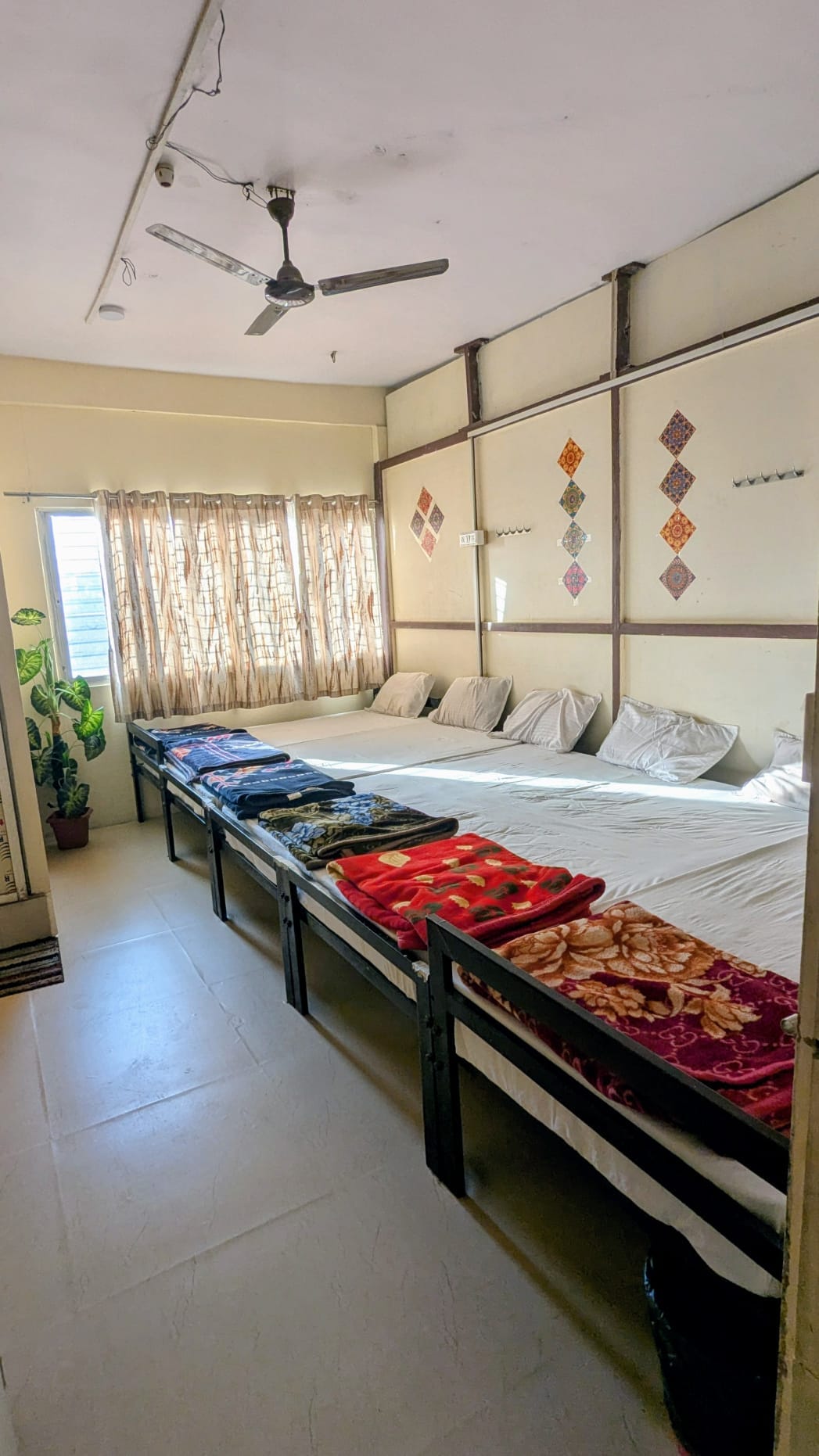 Kshipra Guest House - Tap to explore photos