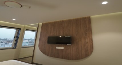 Hotel Rajputana International Room Type - Executive Suite Room Hotel Rajputana International Room Type - Executive Suite Room