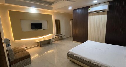 Radhika Hotel and Veg Restaurant Room Type - DELUXE  AC ROOM
