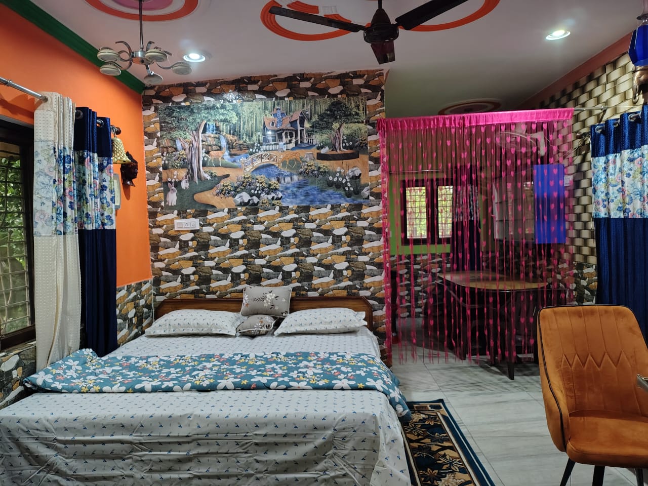 DARSHAN LEELA HOMESTAY - Tap to explore photos