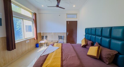 V3K Invitee Retreat Room Type - double room