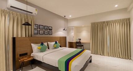 Treebo Premium Vapr Ashok Nagar Room Type - Deluxe Room