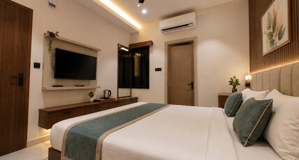 Hotel The Bhaiji Room Type - SUPERIOR ROOM