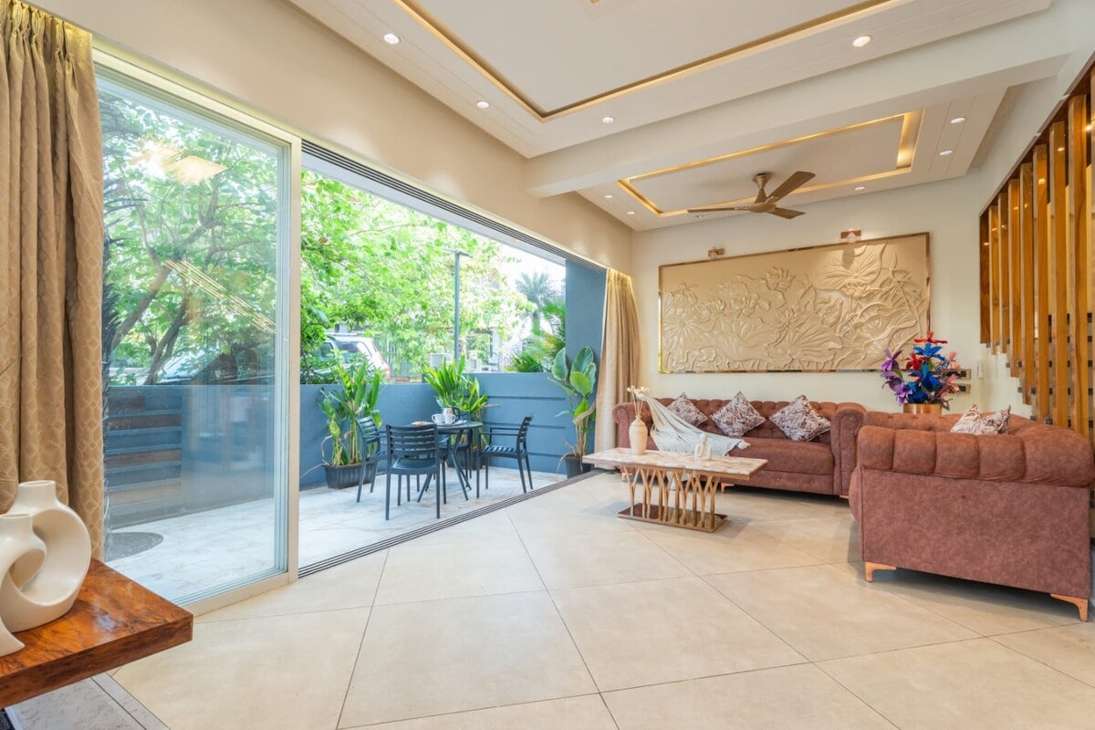 The Krystal Villa Luxury Stay - Tap to explore photos