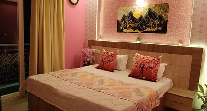 luxe retreat near Prem mandir by RAMYA STAYS Room Type - Bedroom