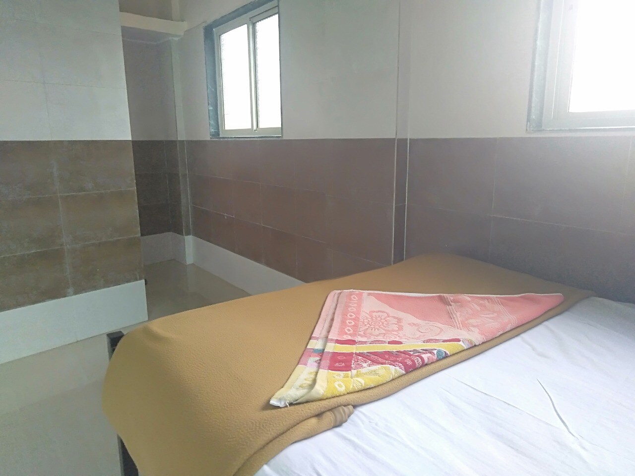 Hotel Rajveer - Tap to explore photos