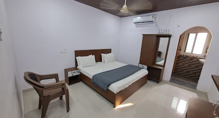 SSS Residency Room Type - Deluxe Double Bed Ac SSS Residency Room Type - Deluxe Double Bed Ac