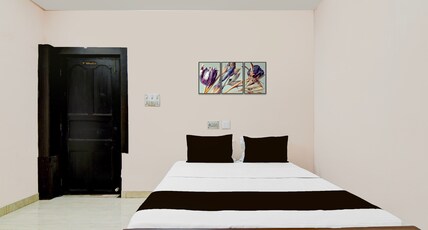 Hotel O City Of Joy Room Type - Classic