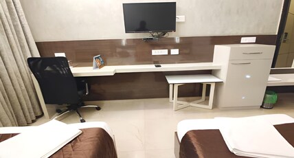 PPH Living Neermala Residency Townhall Room Type - Deluxe Twin Room