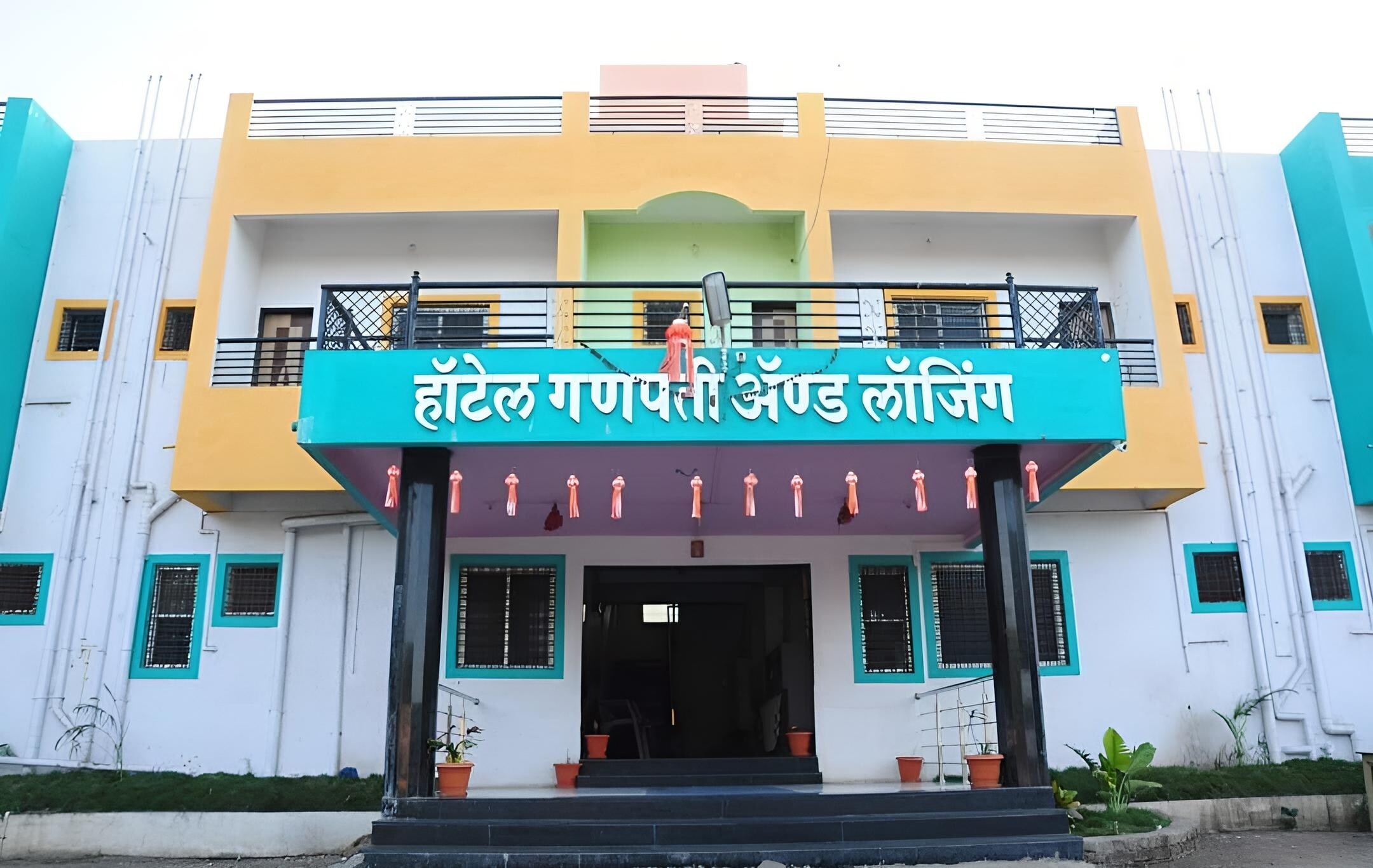 Hotel Ganpati and Lodging - Tap to explore photos