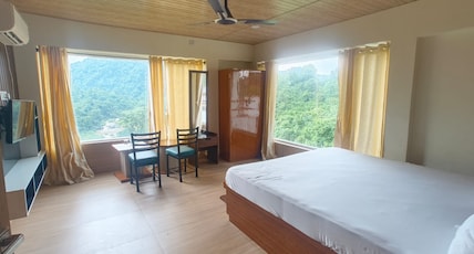 ALEXA RESORT AND RESTAURANT Room Type - Suite Room with Valley View ALEXA RESORT AND RESTAURANT Room Type - Suite Room with Valley View