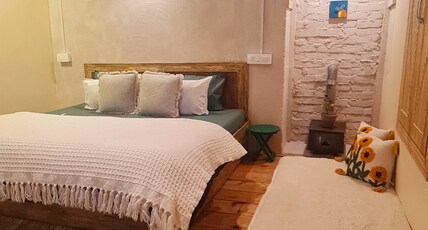 MOH by InterludeStays Room Type - Mountain View Room with Attic