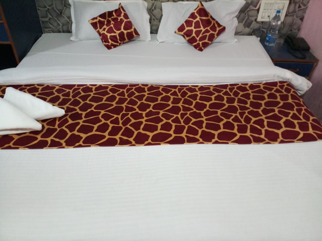 Hotel Dimple - Tap to explore photos