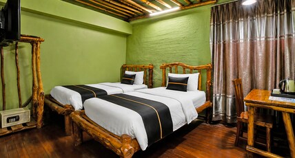 Townhouse Near Tanjung Batu Formerly 900 Inn Room Type - Deluxe Twin Townhouse Near Tanjung Batu Formerly 900 Inn Room Type - Deluxe Twin