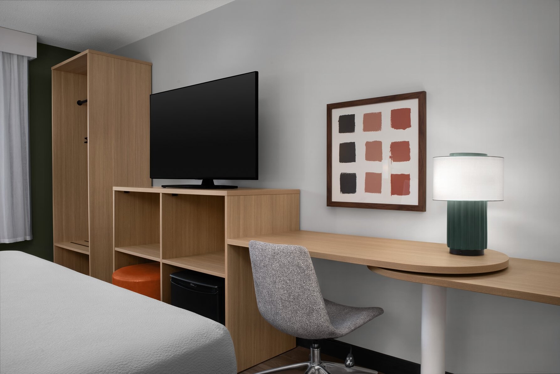Spark by Hilton Northborough - Tap to explore photos