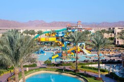 Charmillion Club Aqua Park