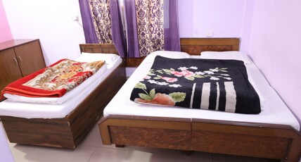 New Samrat Hotel And Restaurant Room Type - Triple Sharing Room