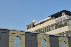 Chandraprabha Rooms and Banquet