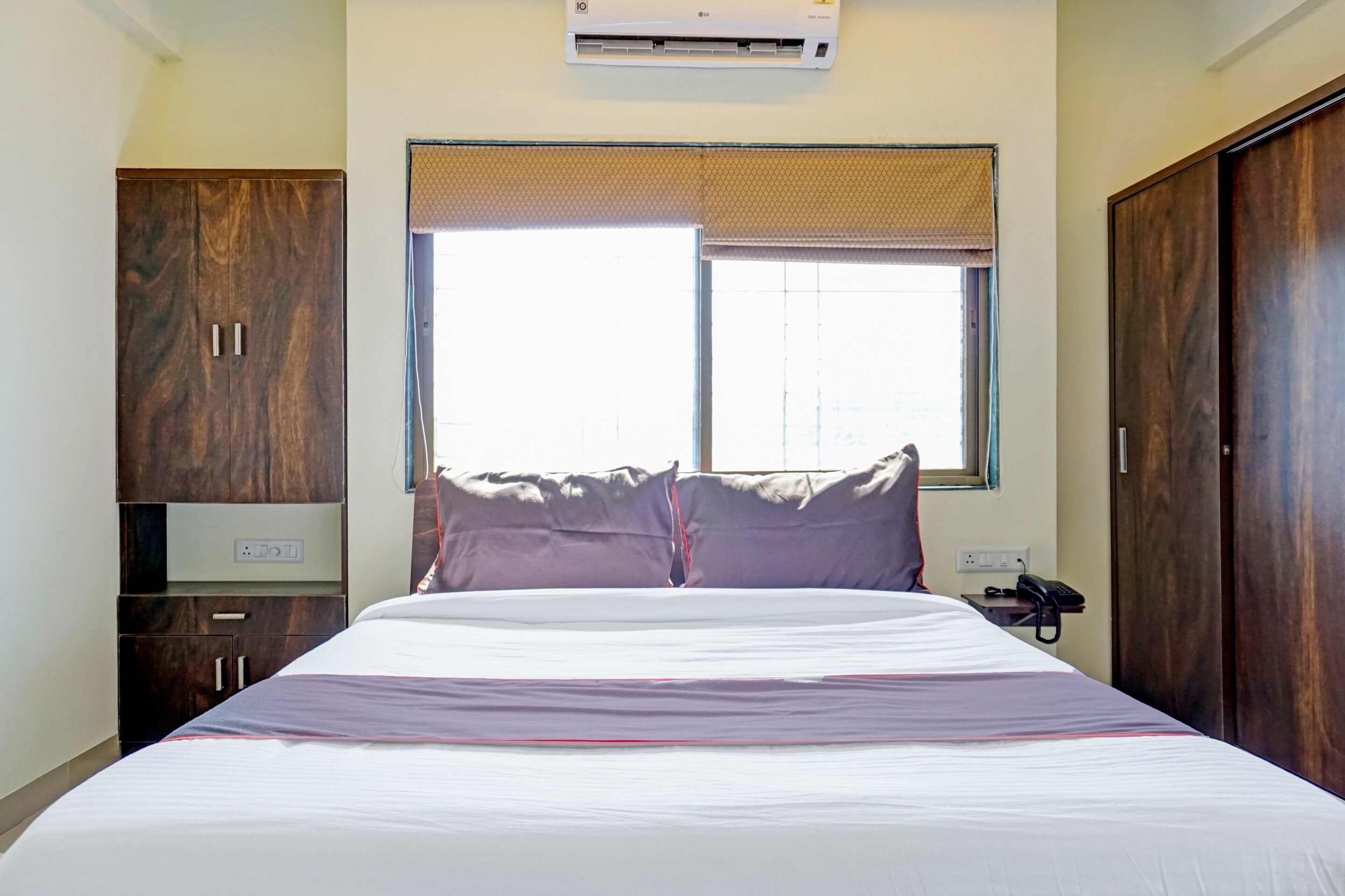 Townhouse Hotel Classy Stay - Tap to explore photos