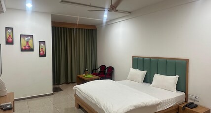 Hotel Royal Inn Room Type - Deluxe