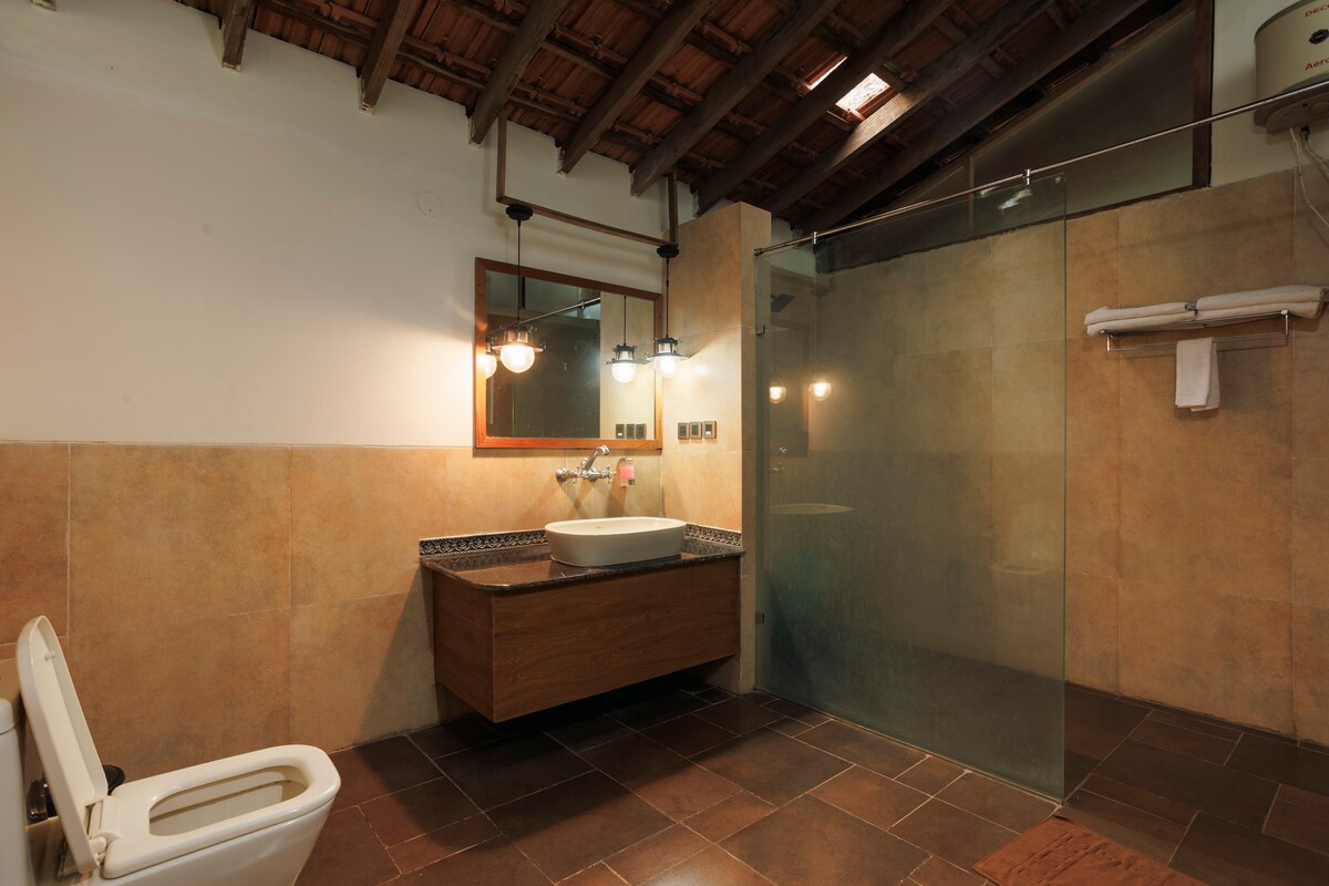 Sai Vishram Beach Resort Deluxe AC Rooms - Tap to explore photos