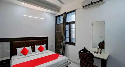 Hotel O Elite Signature Room Type - Classic