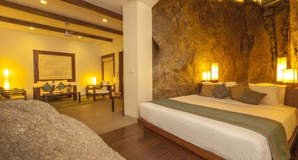 Hotel Hilltone Room Type - Rock Suite (with Private Patio and Semi-Private Garden)