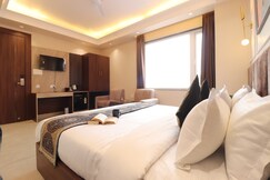 Hotel Gangotri Suites