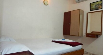 Raj Park Residency Room Type - AC ROOM