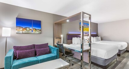 Best Western Sunland Park Inn Room Type - 2 Queen Beds, Non-Smoking, Larger Room, Sofabed, Microwave And Refrigerator, Full Breakfast Best Western Sunland Park Inn Room Type - 2 Queen Beds, Non-Smoking, Larger Room, Sofabed, Microwave And Refrigerator, Full Breakfast
