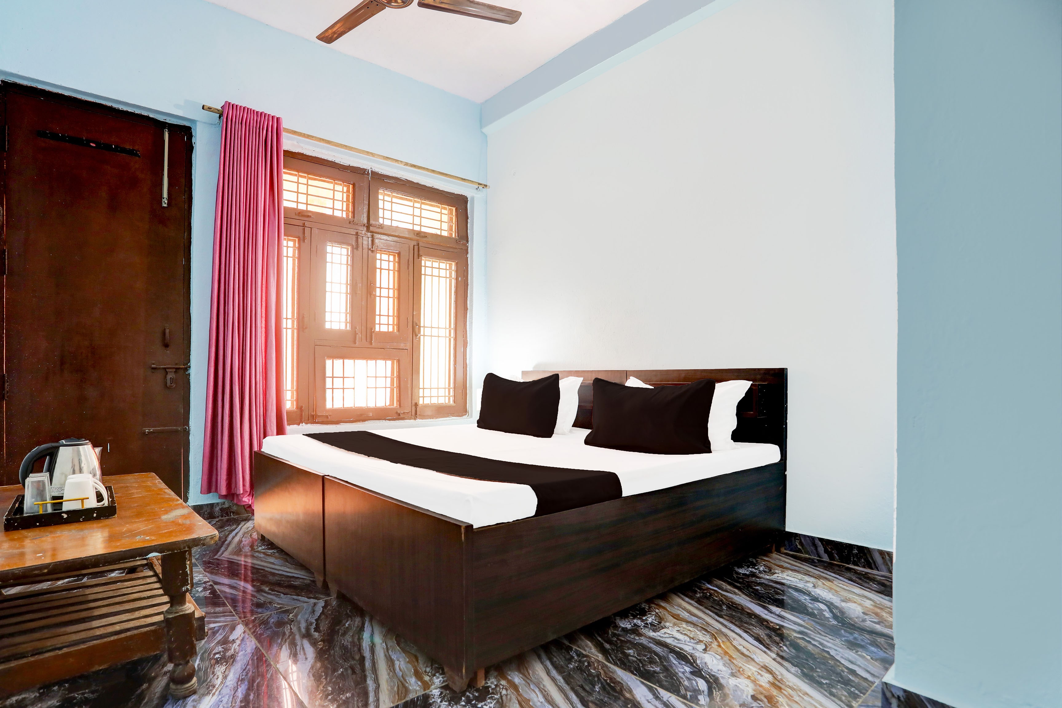 SPOT ON New Diamond Guest House - Tap to explore photos