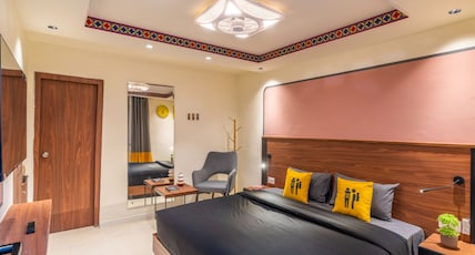 The Hosteller Dalhousie, Mall Road Room Type - Deluxe Double Room