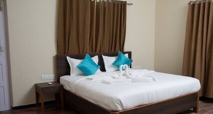 Rudraksha Holiday Home | Rooms & Barbeque Room Type - Deluxe A/c Room