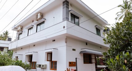 Reunion Arya Studio Stays Room Type - Reunion Arya Studio Stays