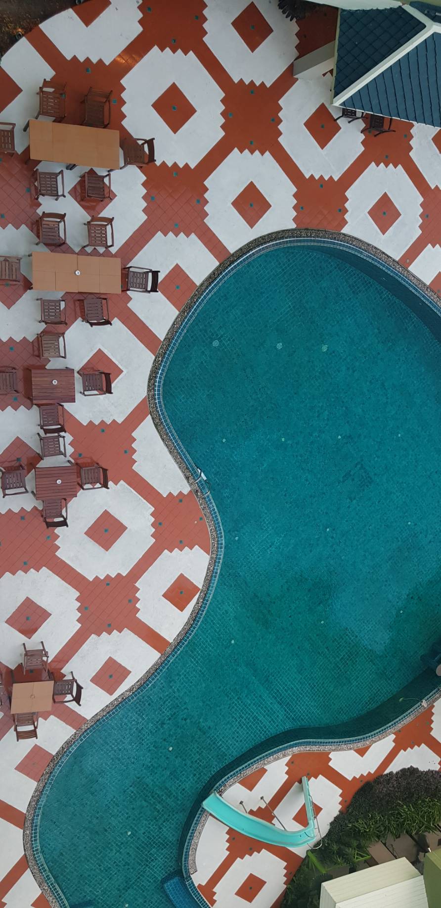 Phuphaya Resort Pattaya - Tap to explore photos